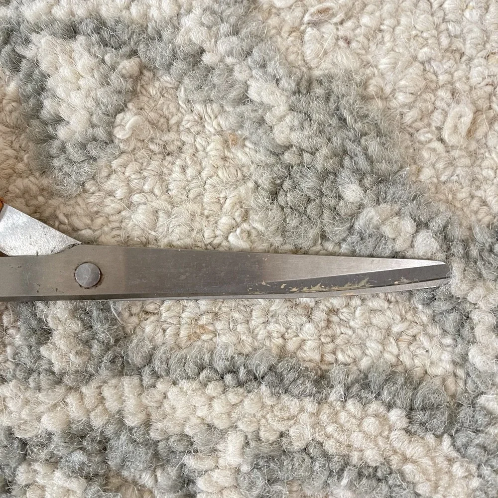 Vintage FISKARS 77 Stainless Steel Scissor Sewing Craft USA 8.5 in Orange Handle